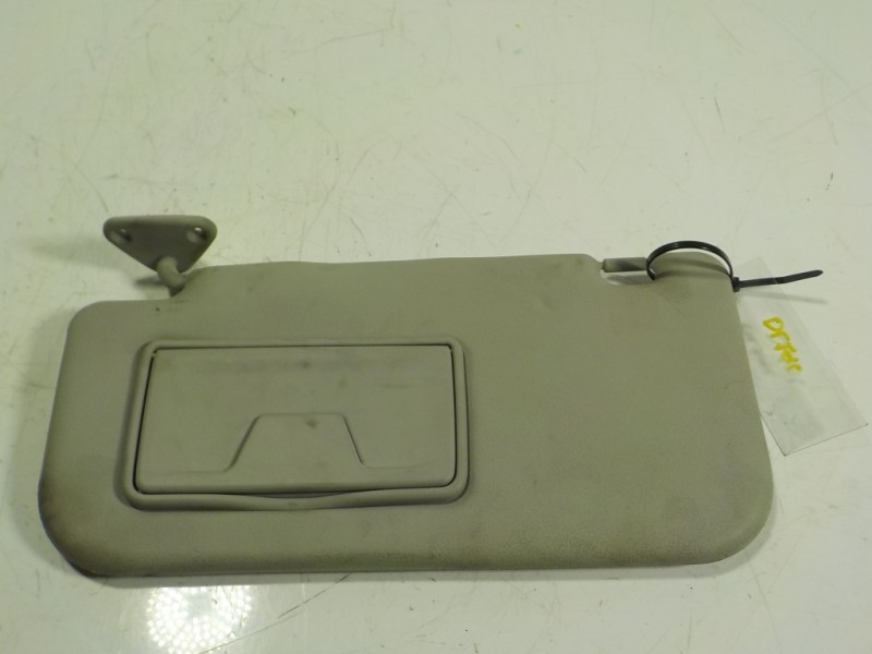 Recambio de parasol izquierdo para mitsubishi space star (a00) 1.2 referencia OEM IAM 7620B731HB  