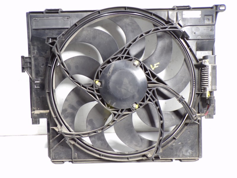Recambio de electroventilador para bmw serie 1 lim. (f20) 2.0 turbodiesel referencia OEM IAM 17427640508 7640508 