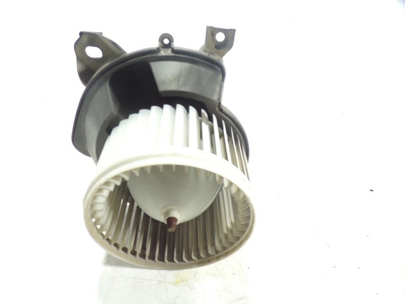 Recambio de motor calefaccion para opel combo d 1.3 16v cdti referencia OEM IAM 95514201 507730100 