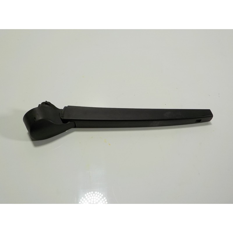 Recambio de brazo limpia trasero para seat leon (5f1) 1.6 tdi referencia OEM IAM 5K6955707B  