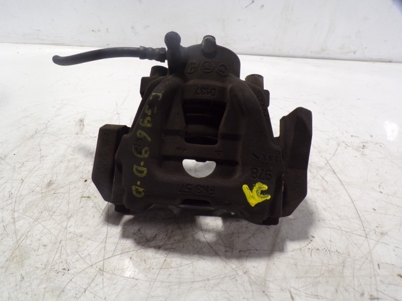 Recambio de pinza freno delantera derecha para opel combo d 1.3 16v cdti referencia OEM IAM 95511370  