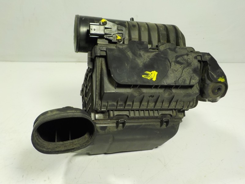 Recambio de filtro aire para renault megane iv berlina 5p 1.3 tce cat referencia OEM IAM 165007121R  