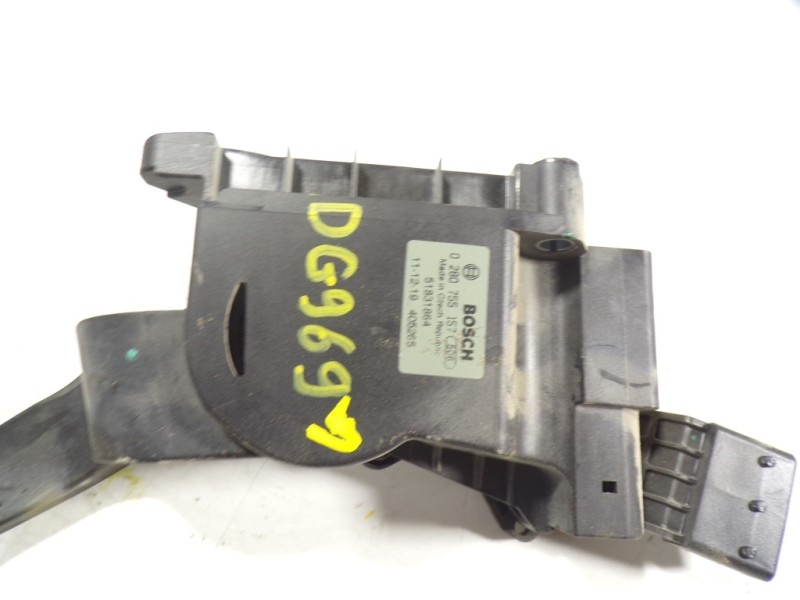 Recambio de potenciometro pedal para opel combo d 1.3 16v cdti referencia OEM IAM 95510377 51831864 0280755157