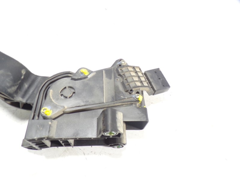 Recambio de potenciometro pedal para opel combo d 1.3 16v cdti referencia OEM IAM 95510377 51831864 0280755157