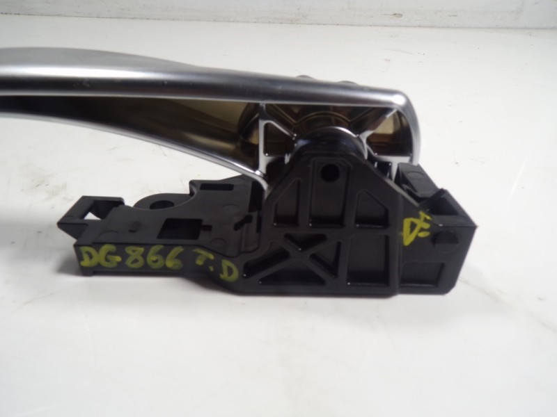 Recambio de maneta interior trasera derecha para toyota rav4 hybrid fwd referencia OEM IAM 6920533140C0  