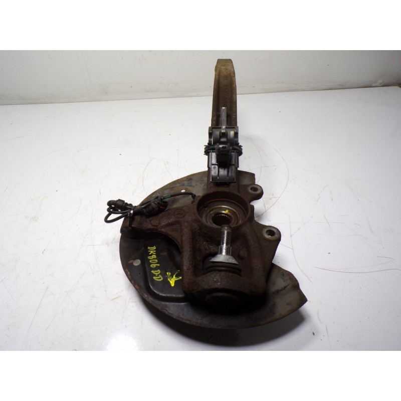 Recambio de mangueta delantera derecha para mercedes-benz clase r (w251) 3.0 cdi cat referencia OEM IAM A2513301420  