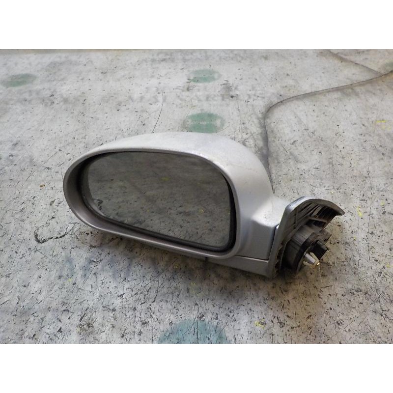 Recambio de espejo izquierdo para hyundai coupe (rd) 1.6 16v cat referencia OEM IAM   