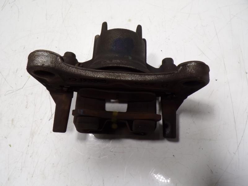 Recambio de pinza freno delantera derecha para mitsubishi space star (a00) 1.2 referencia OEM IAM 4605B004  