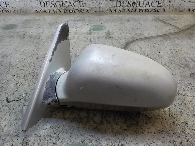 Recambio de espejo izquierdo para hyundai coupe (rd) 1.6 16v cat referencia OEM IAM   