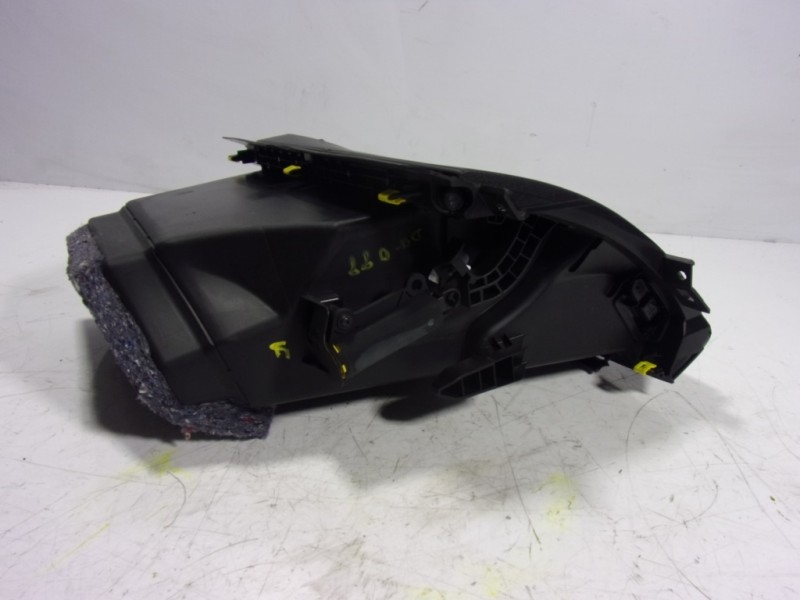 Recambio de guantera para renault megane iv berlina 5p 1.3 tce cat referencia OEM IAM 685005280R  