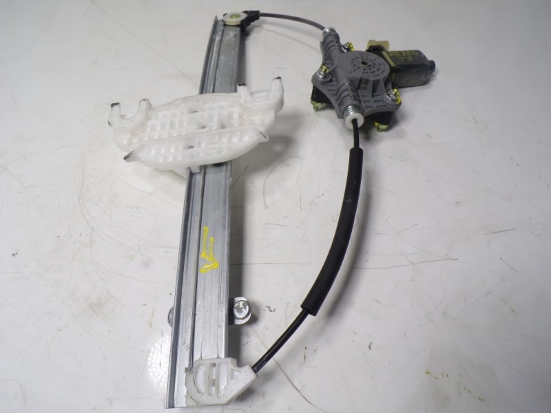 Recambio de elevalunas trasero derecho para kia rio (yb) 1.0 tgdi cat referencia OEM IAM 83402H8100 83460H8000 