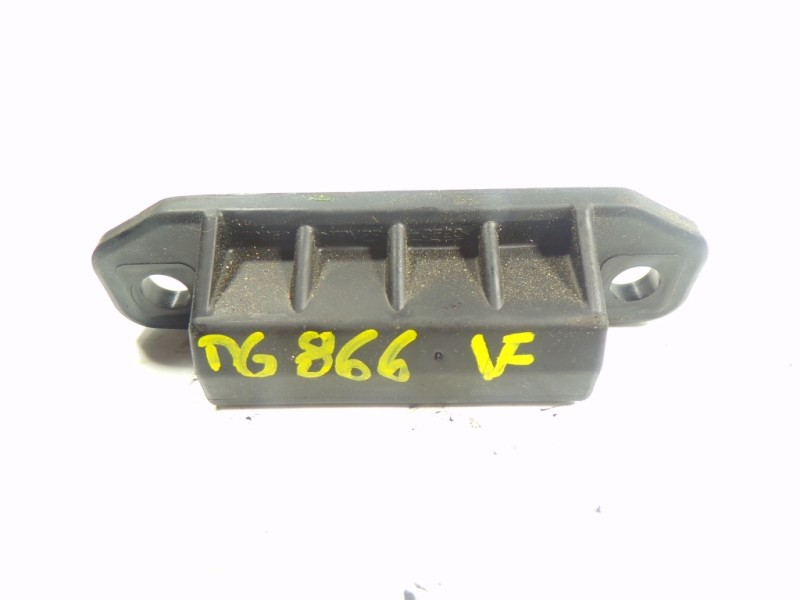 Recambio de maneta porton para toyota rav4 hybrid fwd referencia OEM IAM 8484047030  