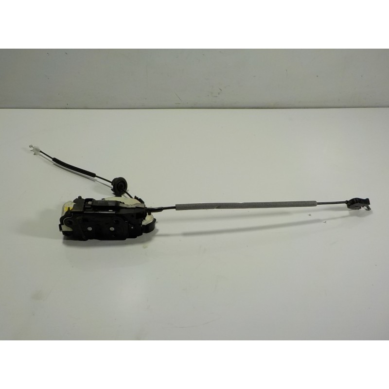 Recambio de cerradura puerta delantera derecha para seat leon (5f1) 1.6 tdi referencia OEM IAM 5K1837016E 5K1837016E 