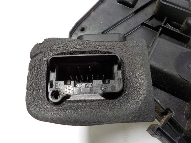 Recambio de cerradura puerta delantera derecha para seat leon (5f1) 1.6 tdi referencia OEM IAM 5K1837016E 5K1837016E 