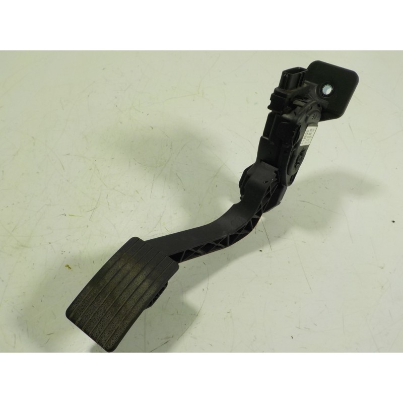 Recambio de potenciometro pedal para mitsubishi space star (a00) 1.2 referencia OEM IAM 1600A093 1600A093 