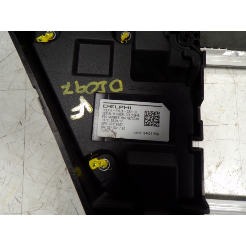 Recambio de mando multifuncion para citroën c4 picasso 1.6 hdi fap referencia OEM IAM 96778739XU 96778739XU 28318367