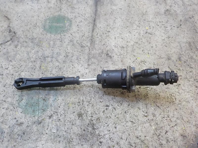 Recambio de bomba embrague para citroën berlingo cuadro 1.6 16v hdi referencia OEM IAM 2182E8  