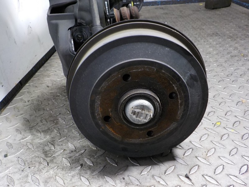 Recambio de puente trasero para citroën c-elysée 1.6 blue-hdi fap referencia OEM IAM 1608396680  