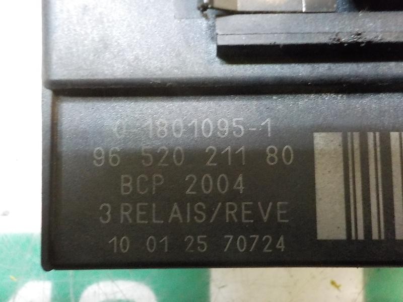 Recambio de caja precalentamiento para citroën berlingo station wagon x referencia OEM IAM   