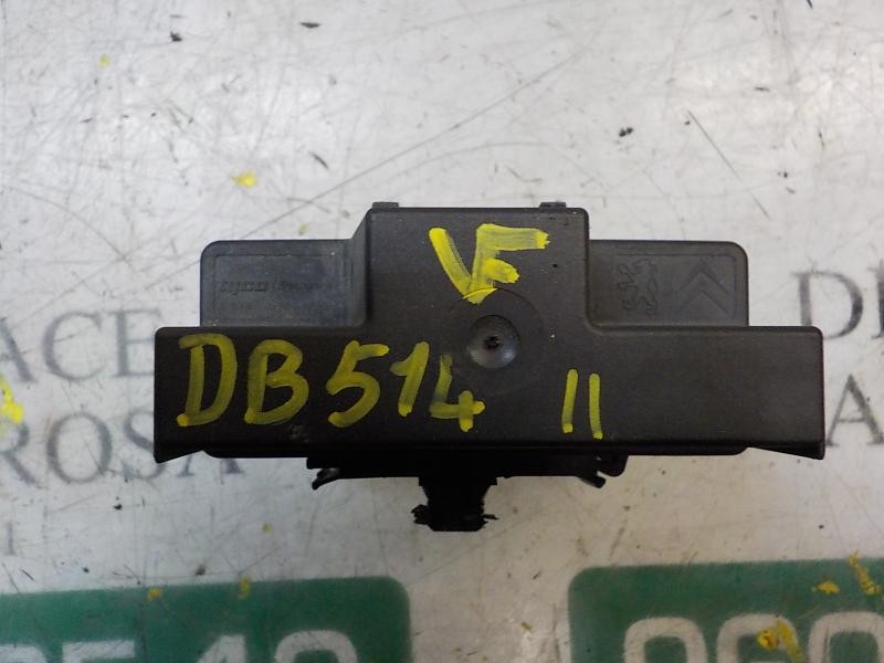 Recambio de caja precalentamiento para citroën berlingo station wagon x referencia OEM IAM   