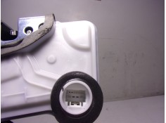 Recambio de cerradura puerta delantera izquierda para toyota corolla cross hybrid 1.8 referencia OEM IAM 6904053140 30426215  2