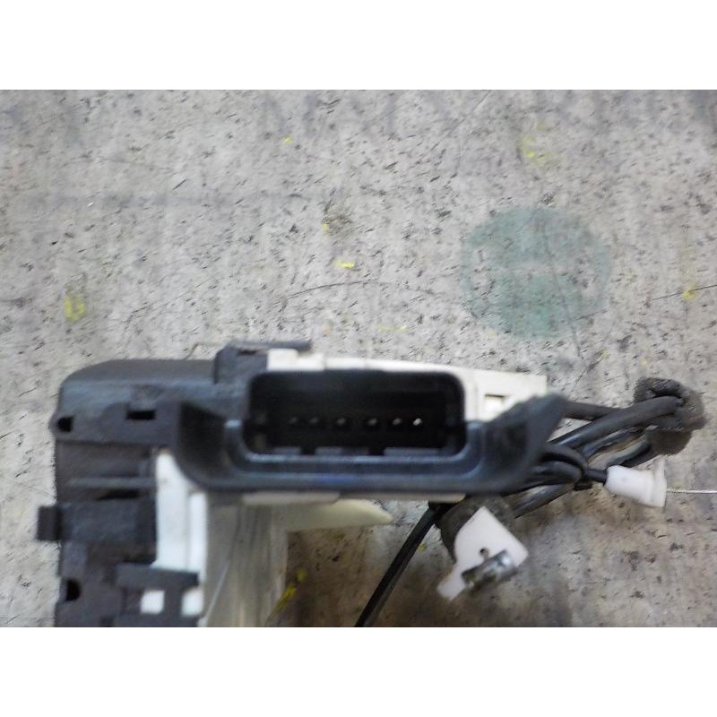 Recambio de cerradura puerta delantera izquierda para citroën berlingo cuadro 1.6 16v hdi referencia OEM IAM 9135EG  