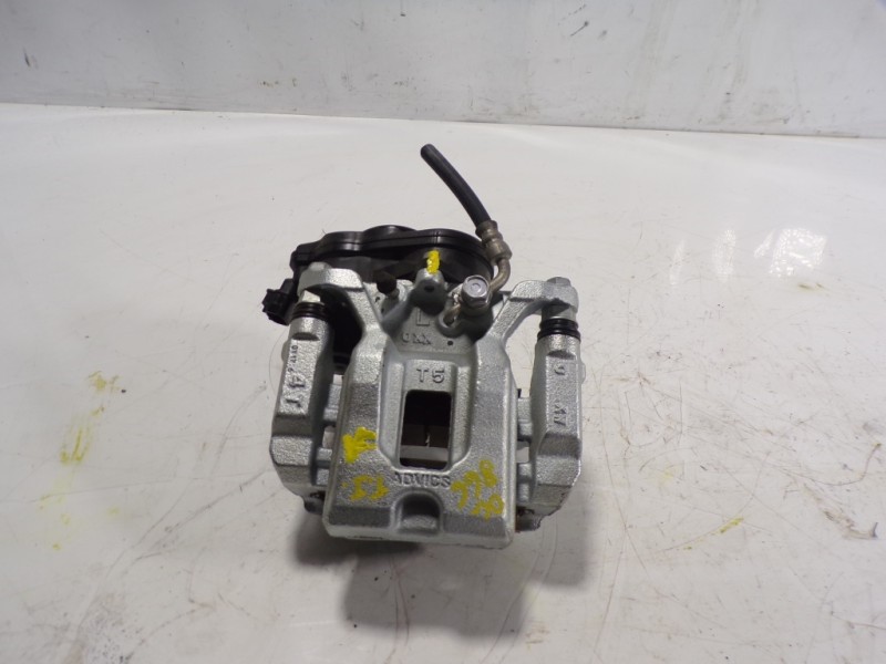 Recambio de pinza freno trasera izquierda para toyota rav4 hybrid fwd referencia OEM IAM 4785042090  