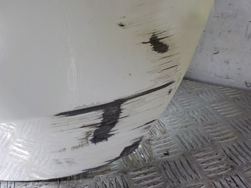 Recambio de porton trasero para citroën c4 picasso 1.6 hdi fap referencia OEM IAM 1609347780  