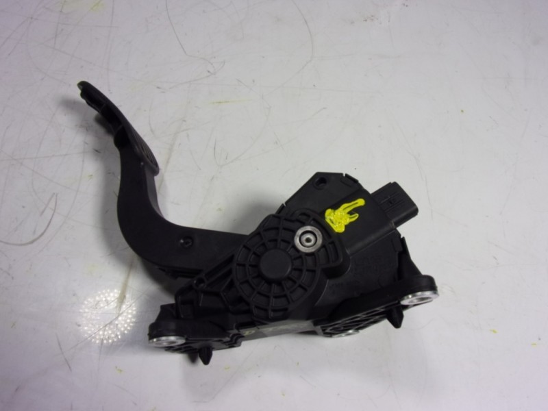 Recambio de potenciometro pedal para toyota c-hr 132 kw referencia OEM IAM 78110F4022 78110F4022 21078C2