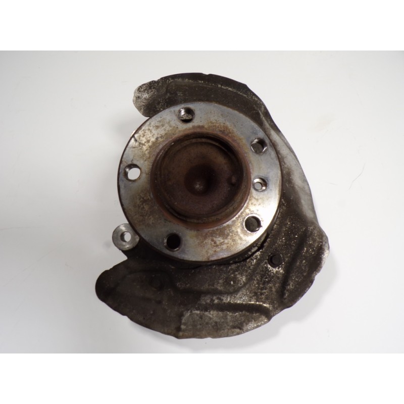 Recambio de mangueta delantera derecha para bmw serie 1 lim. (f20) 2.0 turbodiesel referencia OEM IAM 31216792286  31206876840