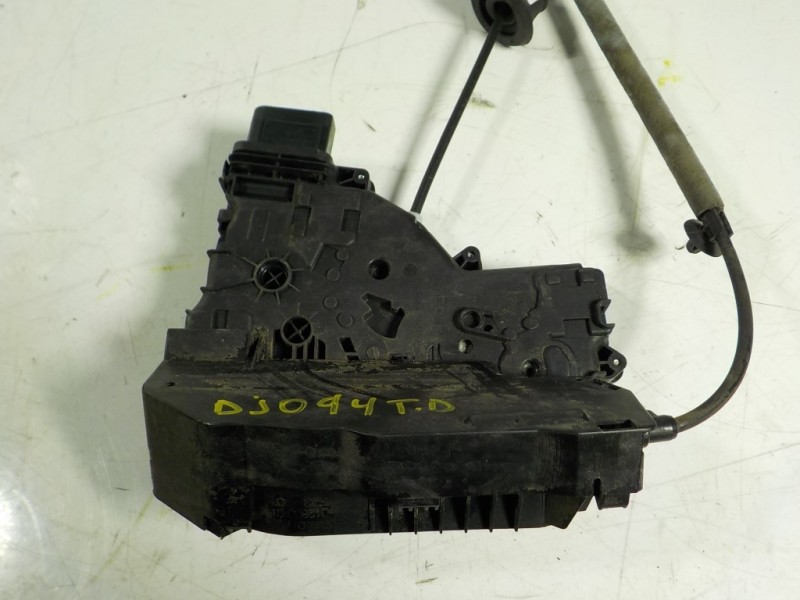 Recambio de cerradura puerta trasera derecha para seat alhambra (711) 2.0 tdi referencia OEM IAM 7N0839016L 7N0839016L 