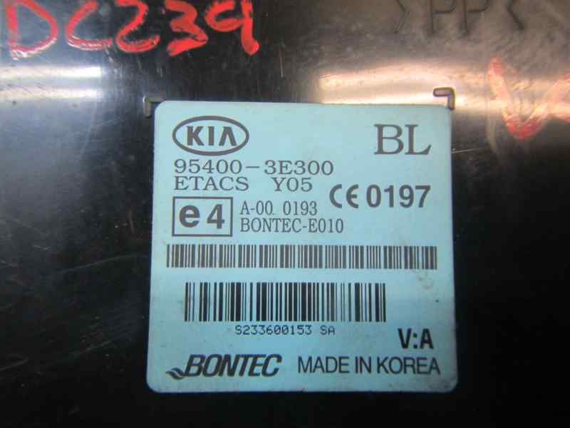Recambio de modulo electronico para kia sorento 2.5 crdi cat referencia OEM IAM 954003E300 954003E300 