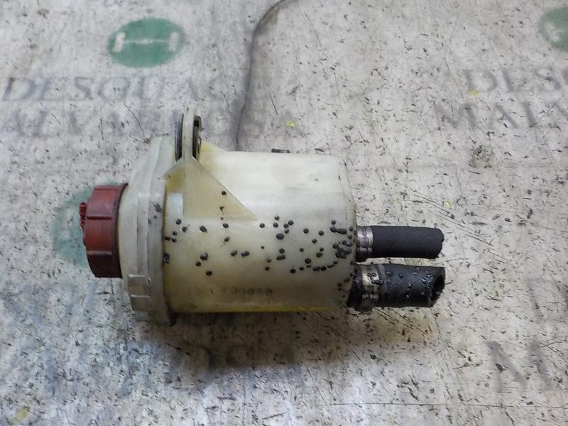Recambio de deposito servo para fiat doblo cargo (223) 1.9 jtd cat referencia OEM IAM   