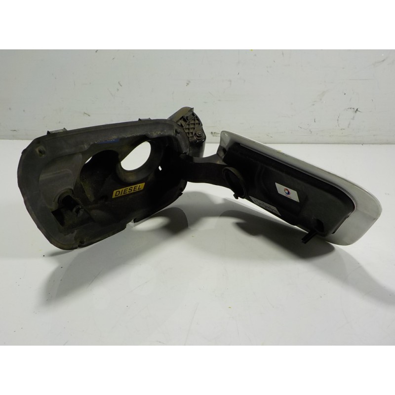 Recambio de tapa combustible para peugeot 508 sw 1.5 blue-hdi fap referencia OEM IAM 9819640780 9813390180 9813390180