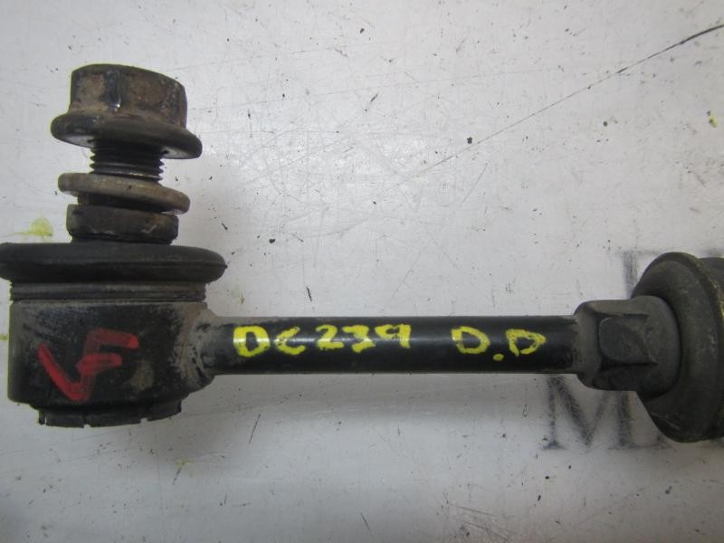 Recambio de tirante delantero derecho para kia sorento 2.5 crdi cat referencia OEM IAM 548103E000  