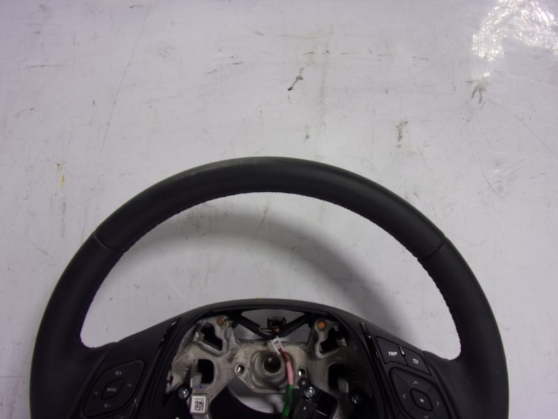 Recambio de volante para toyota c-hr 132 kw referencia OEM IAM 45100F4110C0 211331385 211331385