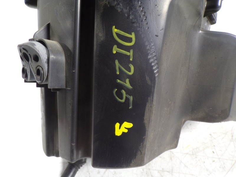 Recambio de filtro aire para audi a1 (8x) 1.6 tdi referencia OEM IAM 6R0129607E  