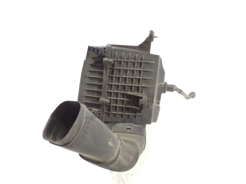 Recambio de filtro aire para audi a1 (8x) 1.6 tdi referencia OEM IAM 6R0129607E  