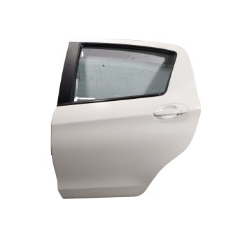 PUERTA TRASERA IZQUIERDA 670040D210 