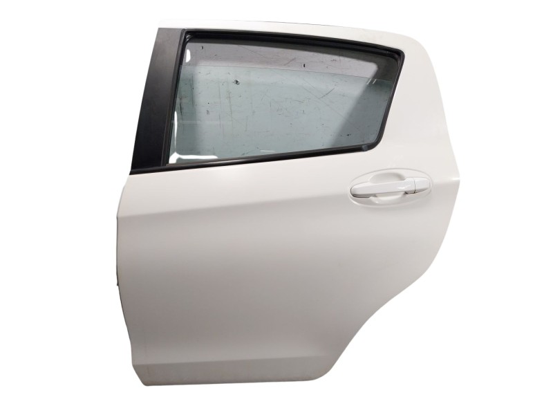Recambio de puerta trasera izquierda para toyota yaris (_p13_) 1.5 hybrid (nhp130_) referencia OEM IAM 670040D210  