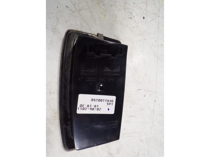 Recambio de piloto trasero izquierdo interior para audi a1 (8x) 1.6 tdi referencia OEM IAM 8X0945095  