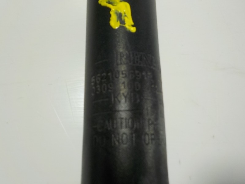 Recambio de amortiguador trasero derecho para dacia sandero stepway referencia OEM IAM 562104719R 562105691R 03091000124