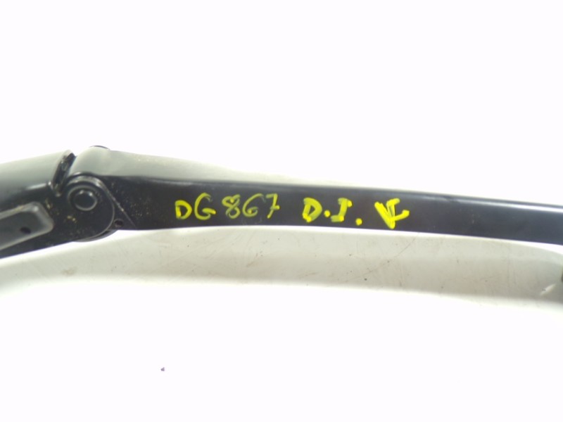 Recambio de brazo limpia delantero izquierdo para lexus ux (za10) 250h referencia OEM IAM 8522176040  