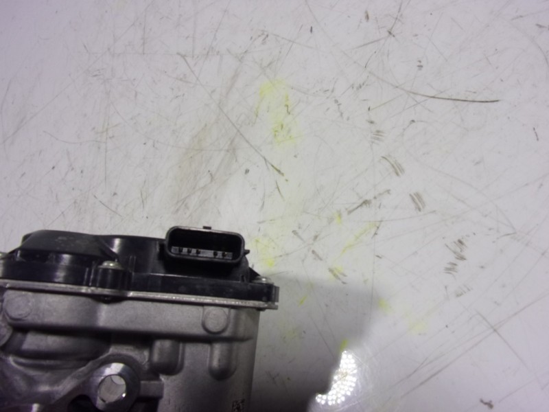 Recambio de valvula egr para renault megane iv berlina 5p 1.3 tce cat referencia OEM IAM 147100361R 147100361R 