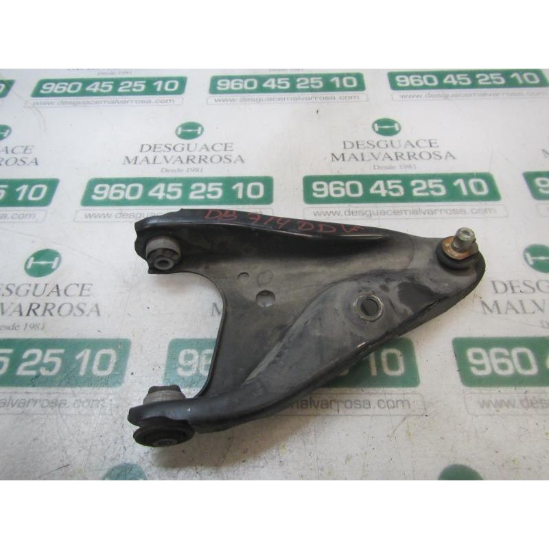 Recambio de brazo suspension inferior delantero derecho para dacia sandero stepway referencia OEM IAM 545006623R  