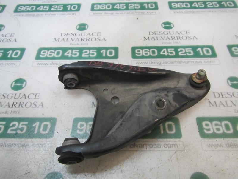 Recambio de brazo suspension inferior delantero derecho para dacia sandero stepway referencia OEM IAM 545006623R  