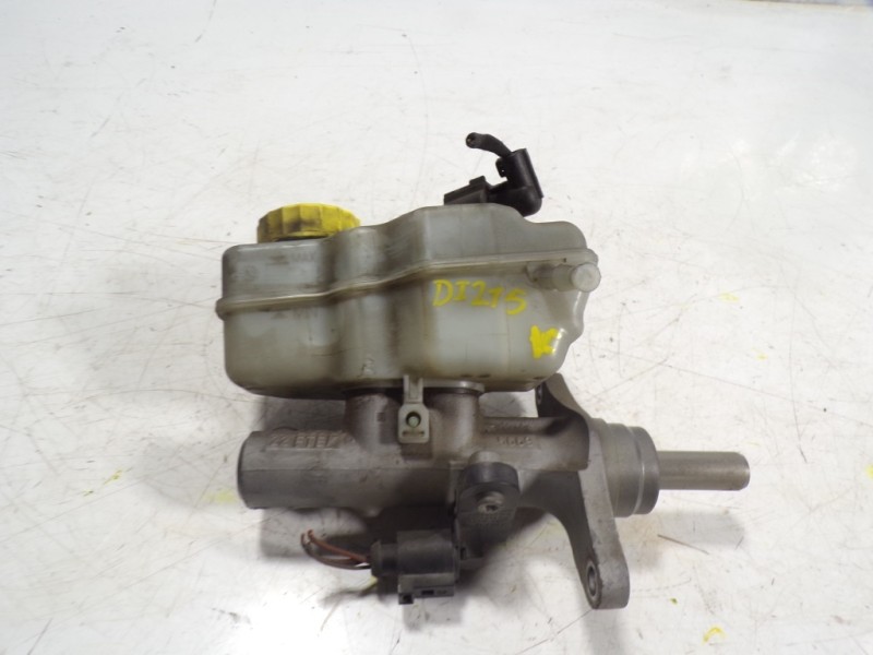 Recambio de bomba freno para audi a1 (8x) 1.6 tdi referencia OEM IAM 6R1611019A  