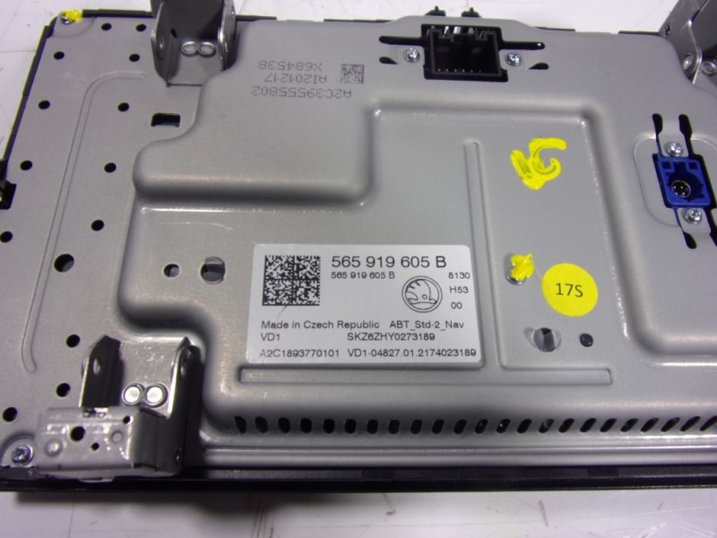 Recambio de pantalla multifuncion para skoda kodiaq 2.0 tdi referencia OEM IAM 565919605BIZY 565919605B A2C1893770101