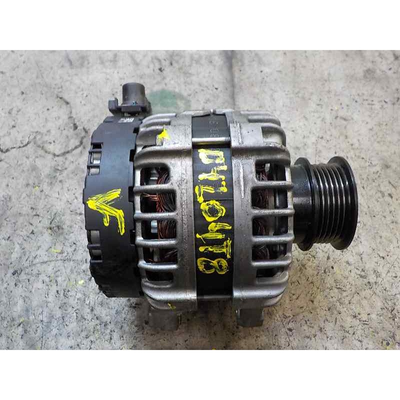 Recambio de alternador para volvo v40 cross country kinetic referencia OEM IAM  31119101 BOSCH 0125711042 150A 