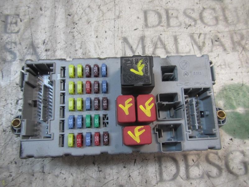 Recambio de caja reles / fusibles para fiat croma (194) 2.4 20v multijet emotion referencia OEM IAM 46846745 46846745 5012023000